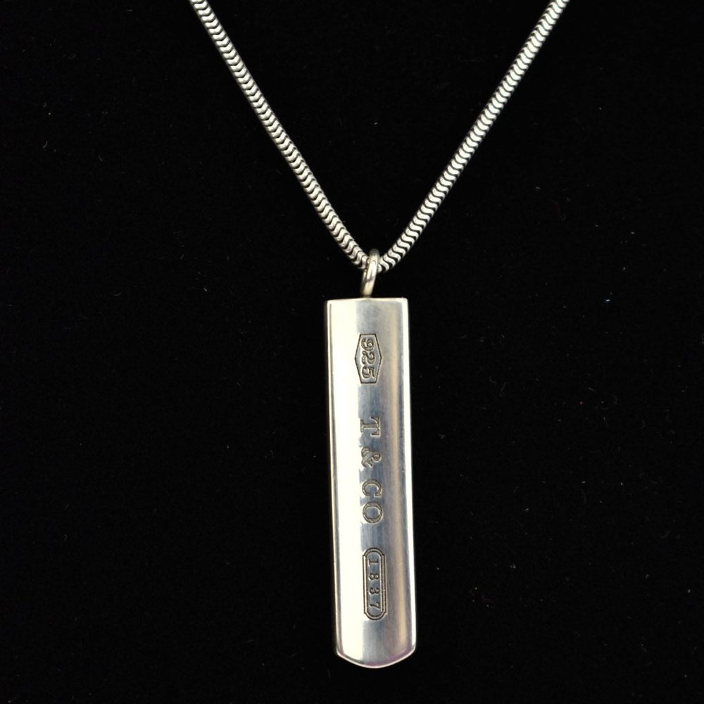 TIFFANY & CO: Sterling Silver "Tiffany 1837 Bar" Necklace 1499 - Picture 1 of 6